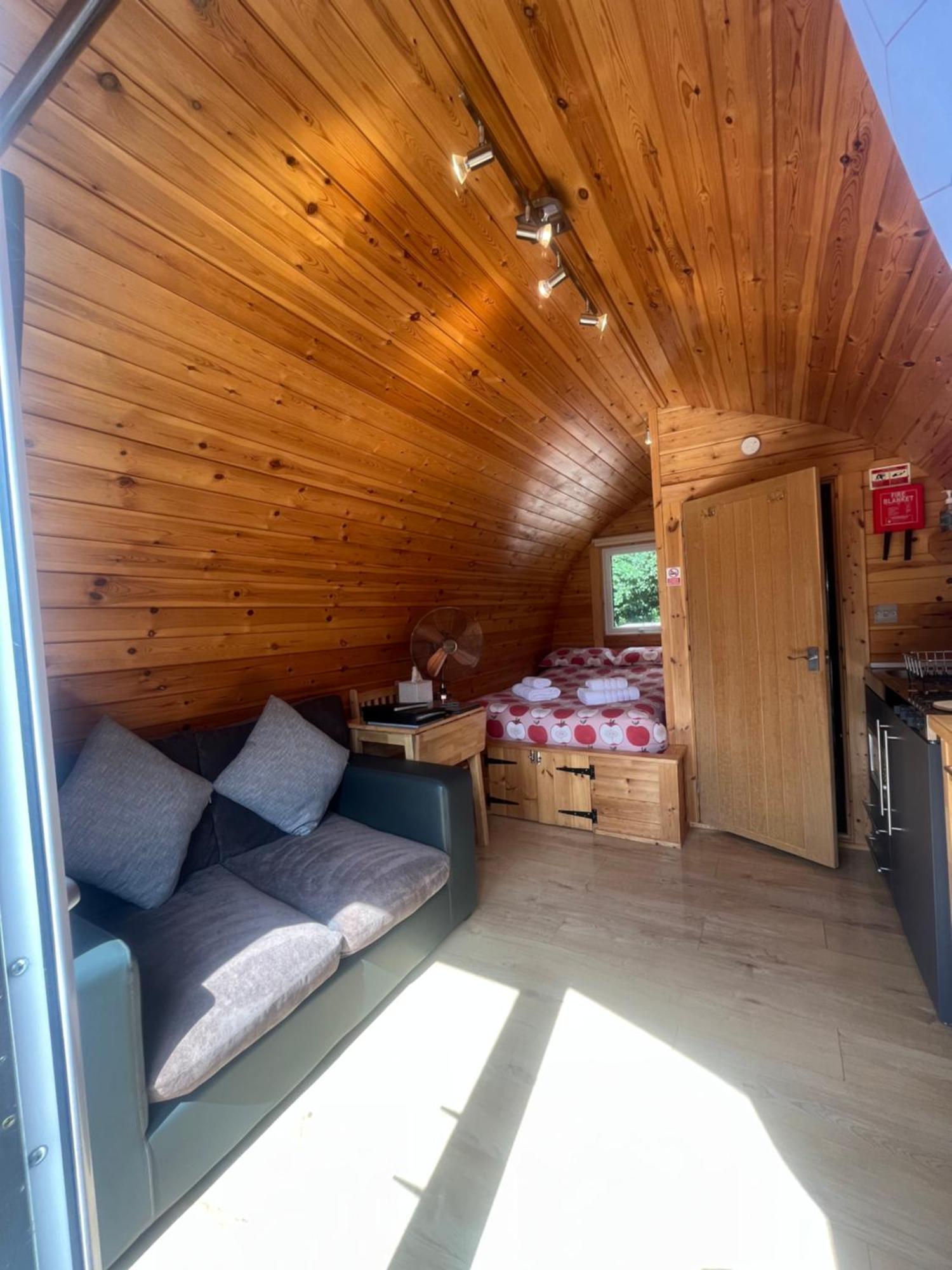 Conifer Cabins Φορτ Γουίλιαμ Εξωτερικό φωτογραφία